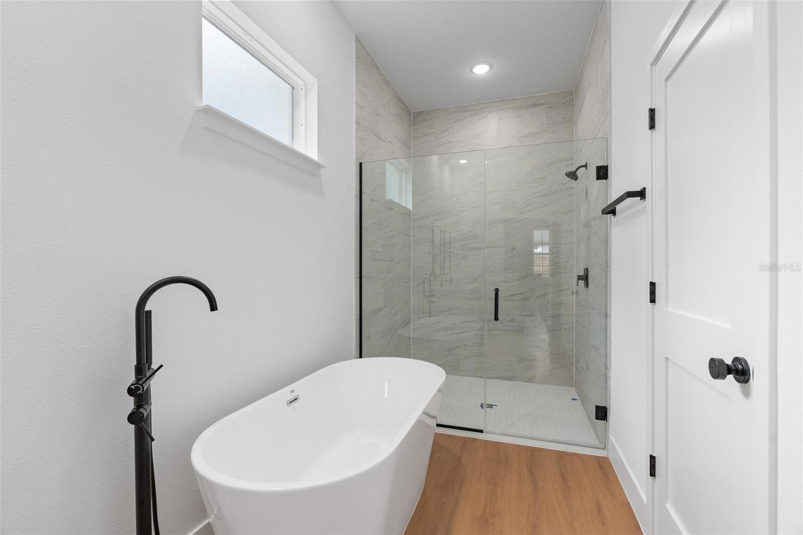 BLOCK 1068/MARION OAKS UN SEV - Residential