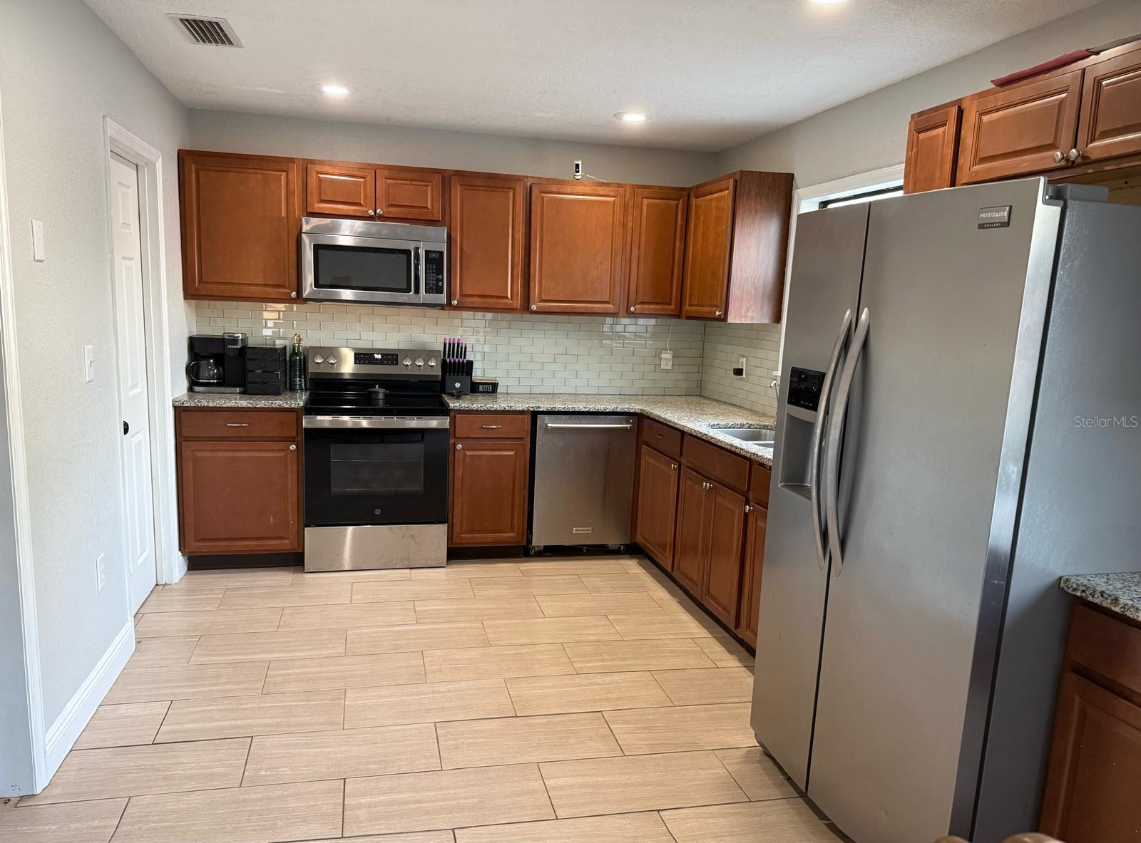 DELTONA LAKES UNIT 43 - Residential