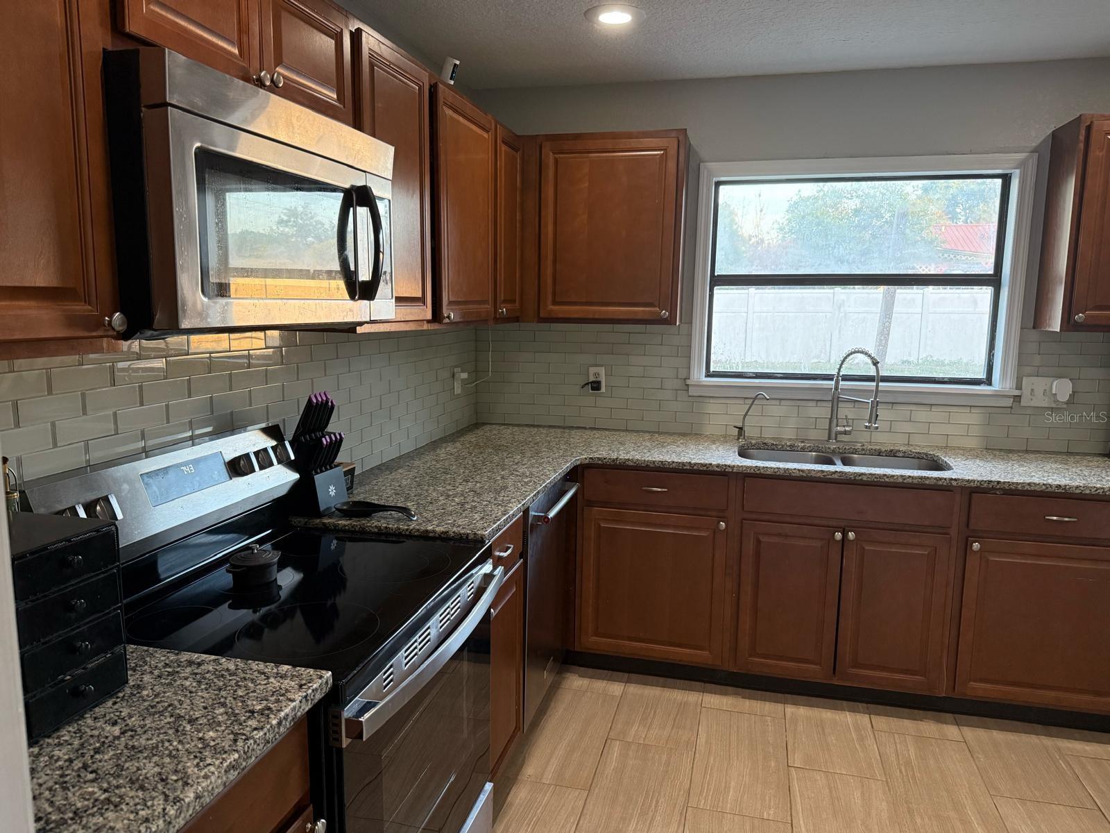 DELTONA LAKES UNIT 43 - Residential