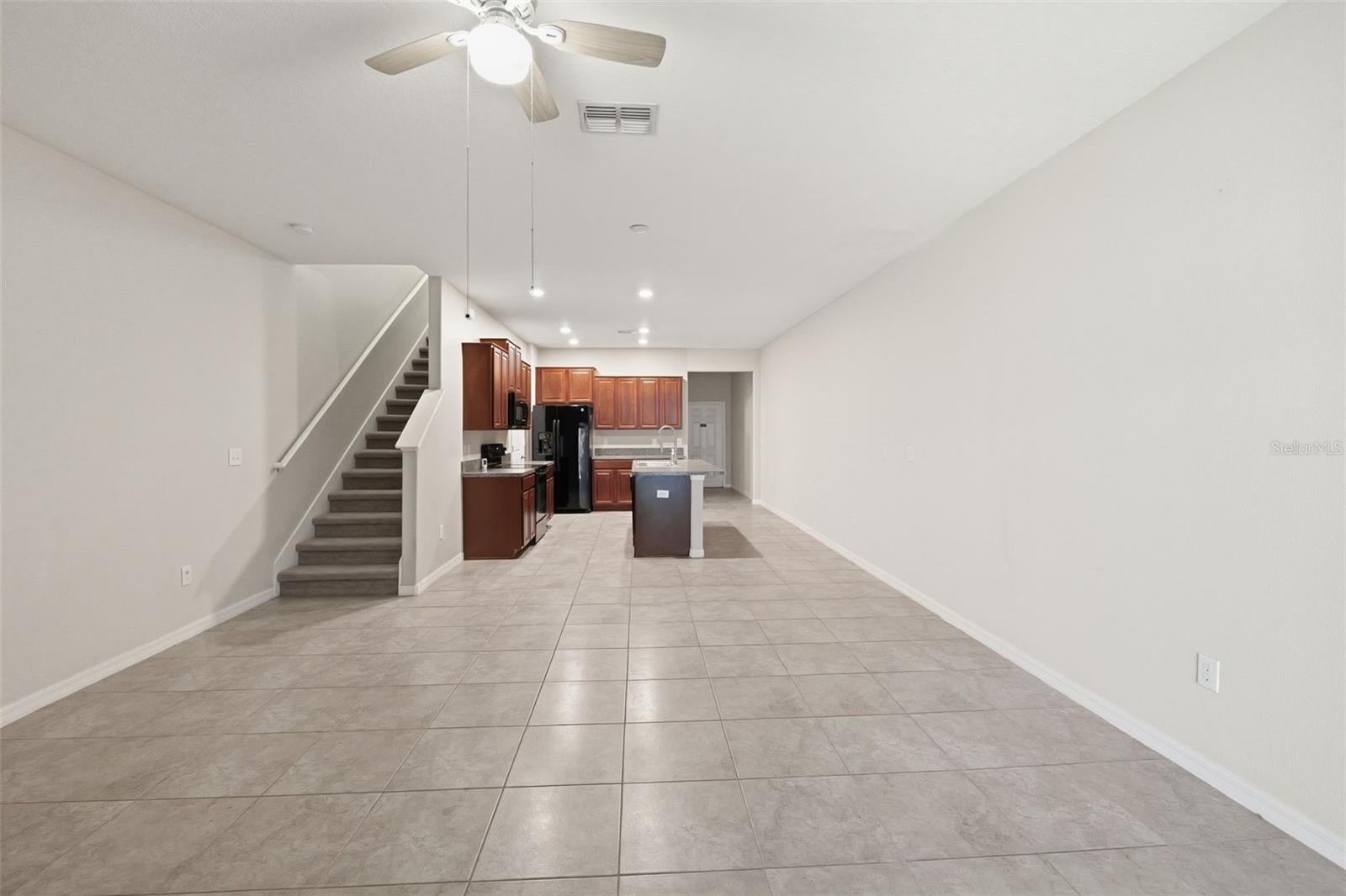 10407 LAKE MONTAUK DRIVE