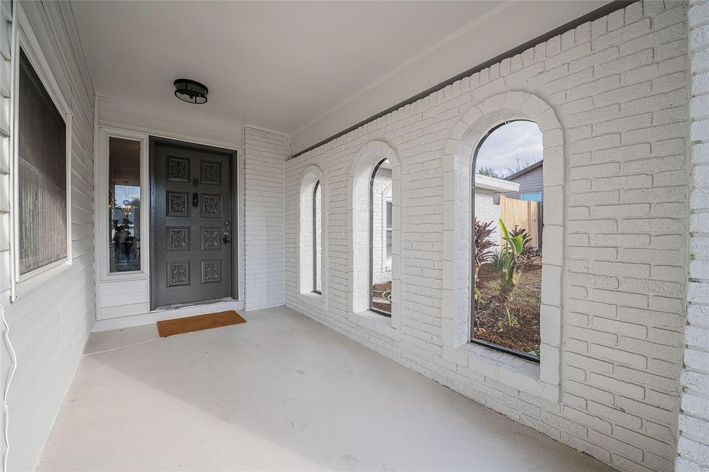 Photo of 4930 Sharon Avenue, Lakeland, FL 33812 (MLS # P4937922)