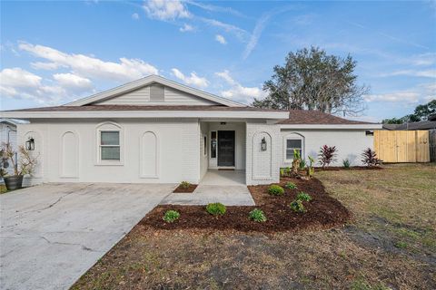 Photo of 4930 Sharon Avenue, Lakeland, FL 33812 (MLS # P4937922)