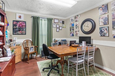 Tiny photo for 1024 W Main Street, Leesburg, FL 34748 (MLS # G5102105)