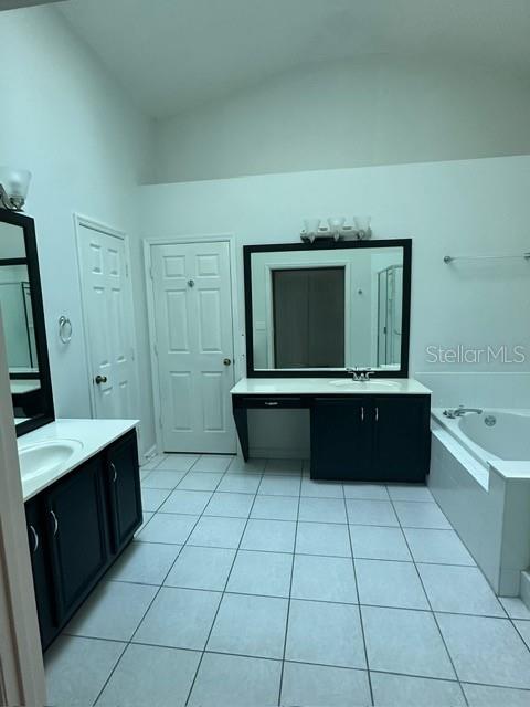 RIVERS POINTE - Residential