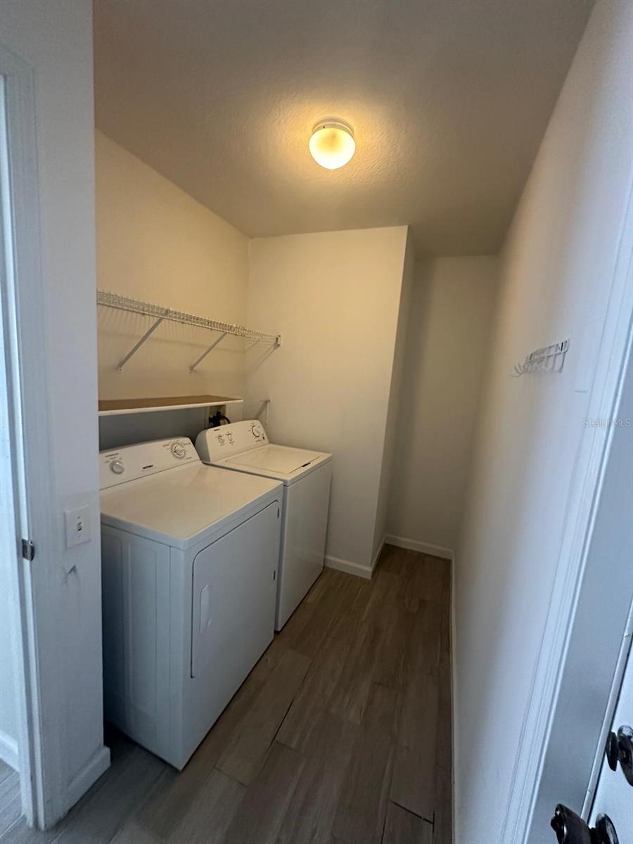 RIVERS POINTE - Residential