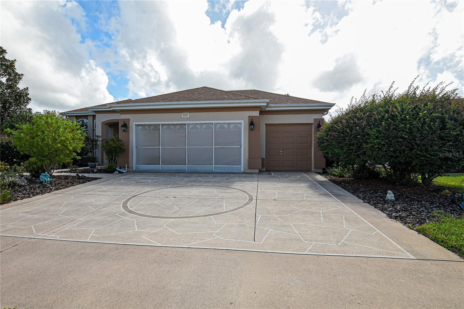 SPRUCE CREEK GC - Residential