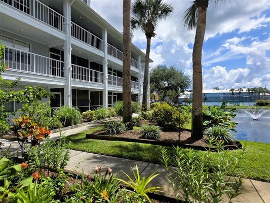 2210 VISTA DEL SOL CIR, LUTZ, FL 33558 - Image 399c9be71474afc596fd4748dcb8a32d/1269060842