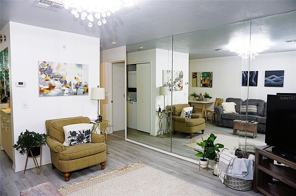 Photo of 2210 Vista Del Sol Condo Cir #520, Lutz, FL 33558 (MLS # W7889364)