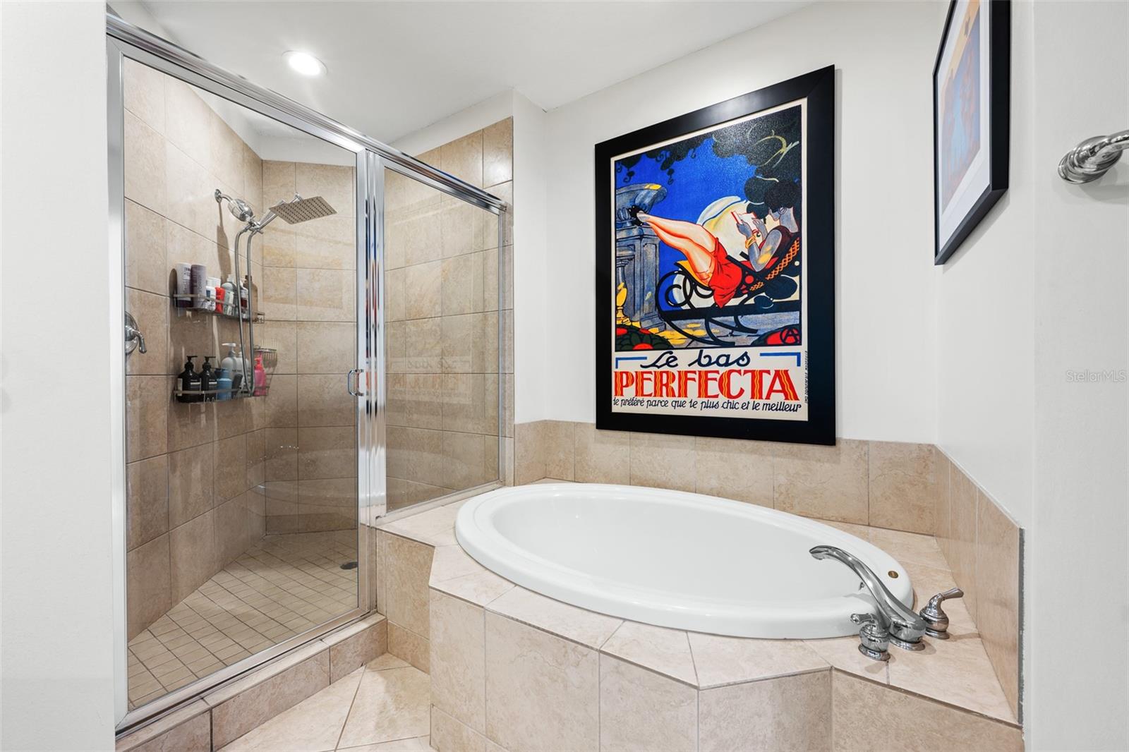 TOWERS OF CHANNELSIDE CONDOMIN - Residential