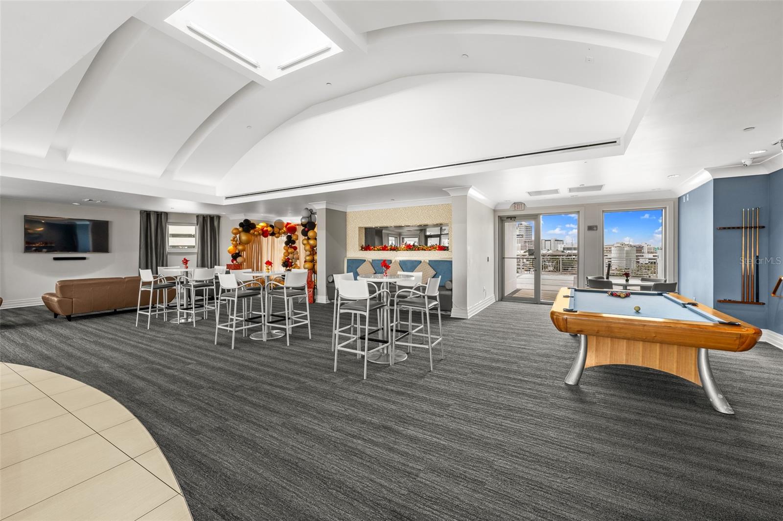 TOWERS OF CHANNELSIDE CONDOMIN - Residential