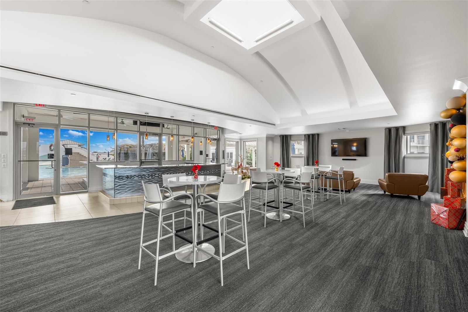 TOWERS OF CHANNELSIDE CONDOMIN - Residential