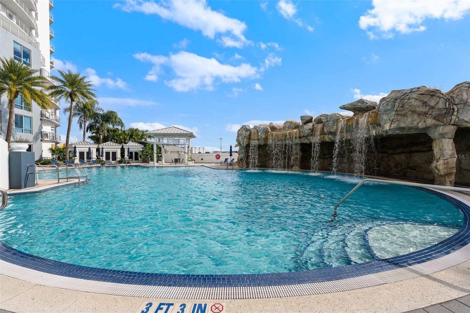 TOWERS OF CHANNELSIDE CONDOMIN - Residential