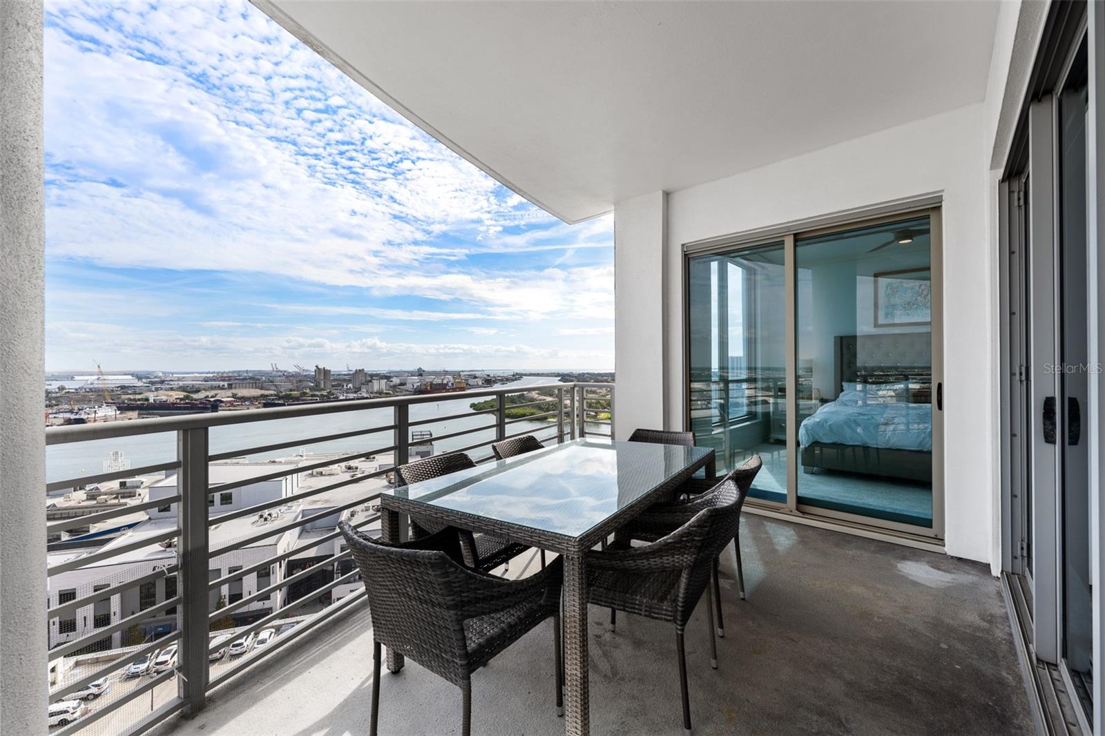 TOWERS OF CHANNELSIDE CONDOMIN - Residential