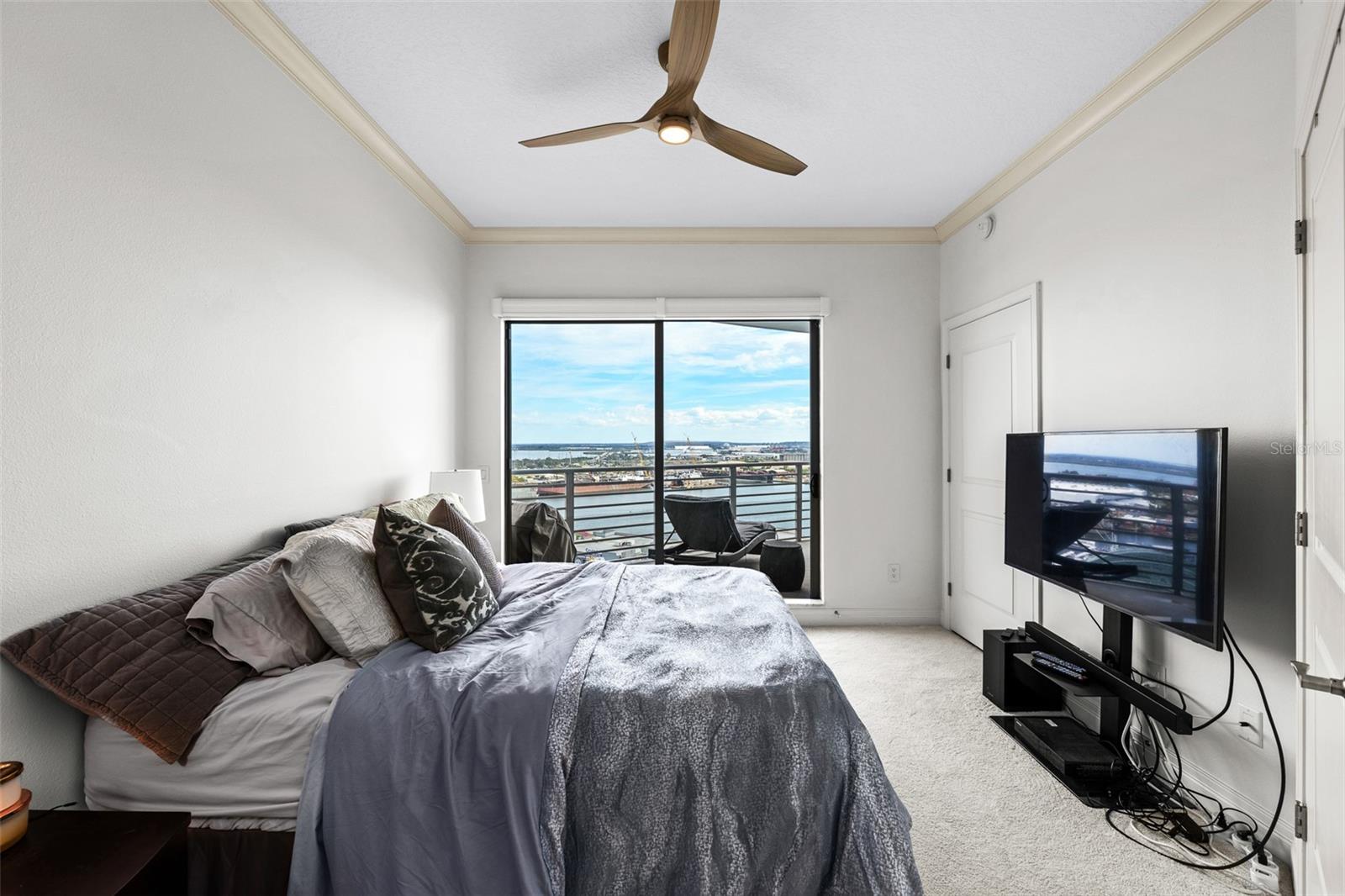 TOWERS OF CHANNELSIDE CONDOMIN - Residential