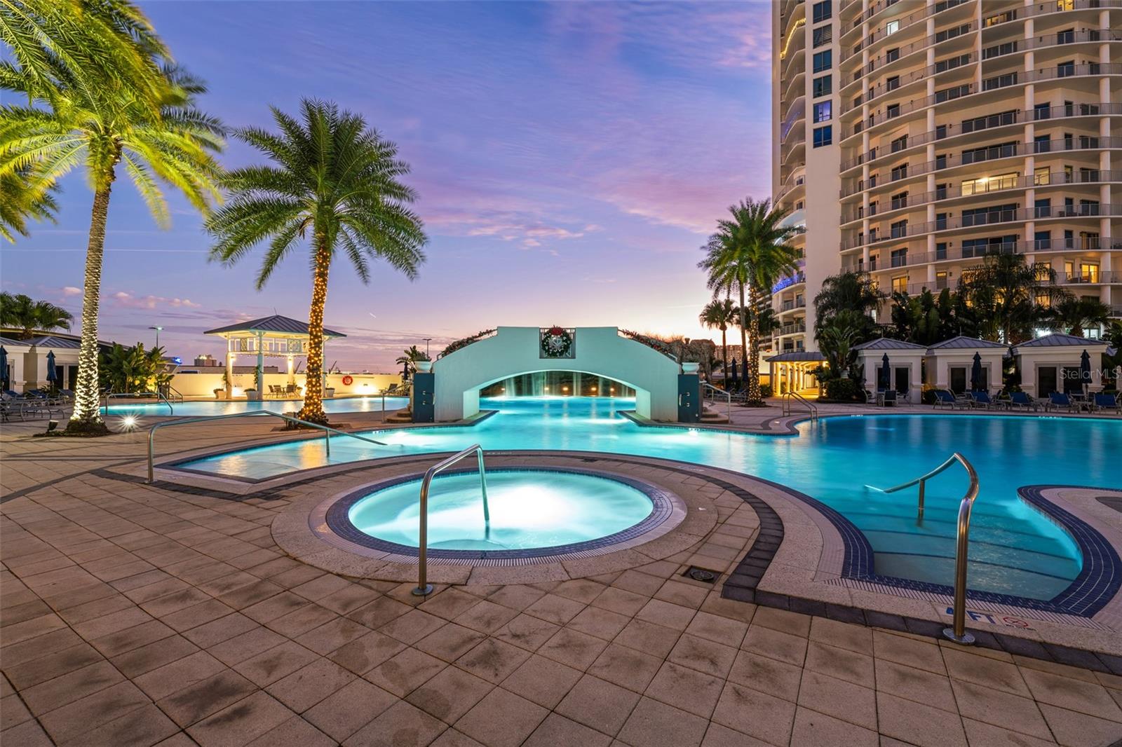 TOWERS OF CHANNELSIDE CONDOMIN - Residential