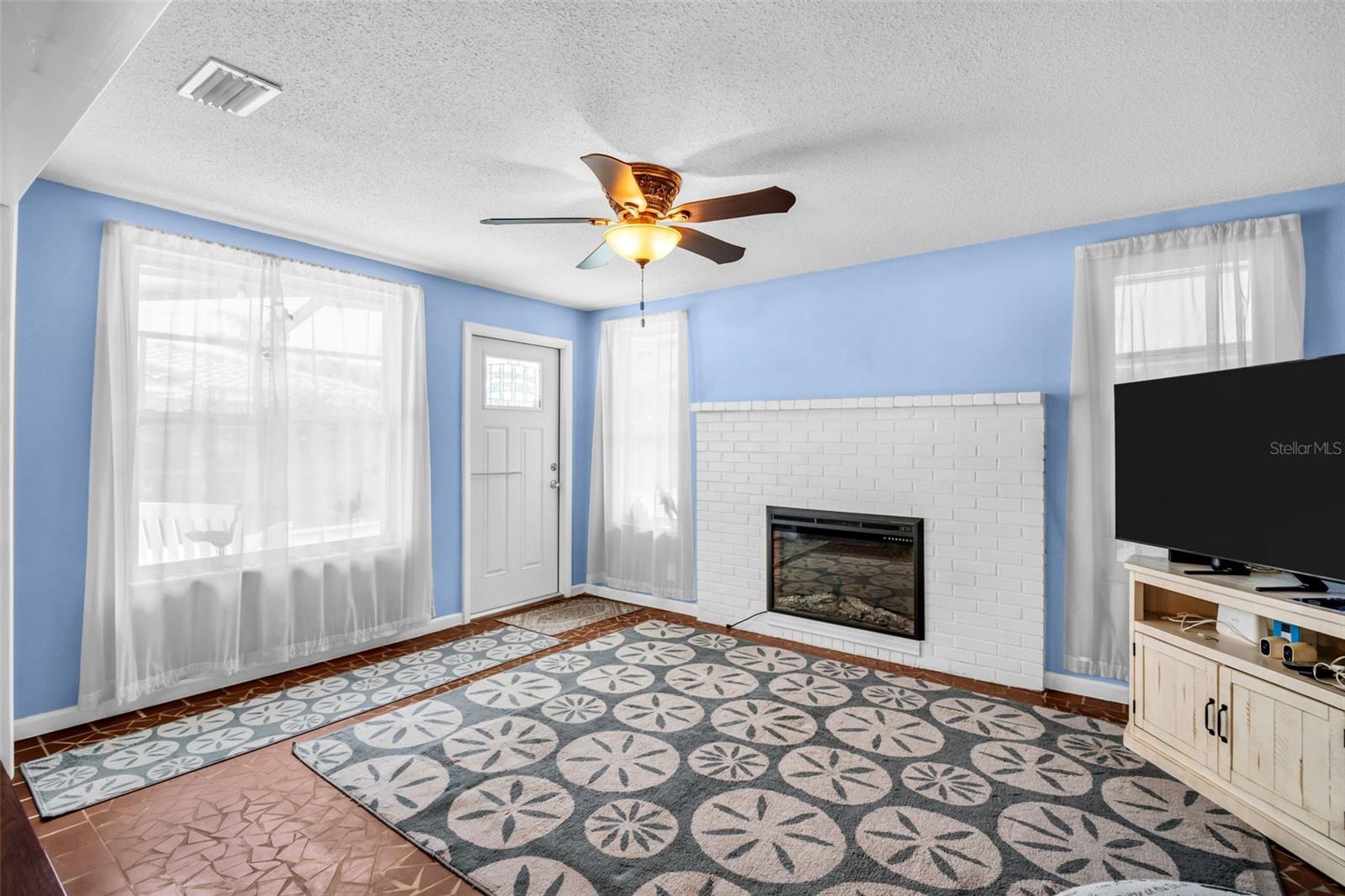 WILLIAMSDALE SQUARE 3RD ADD - Residential