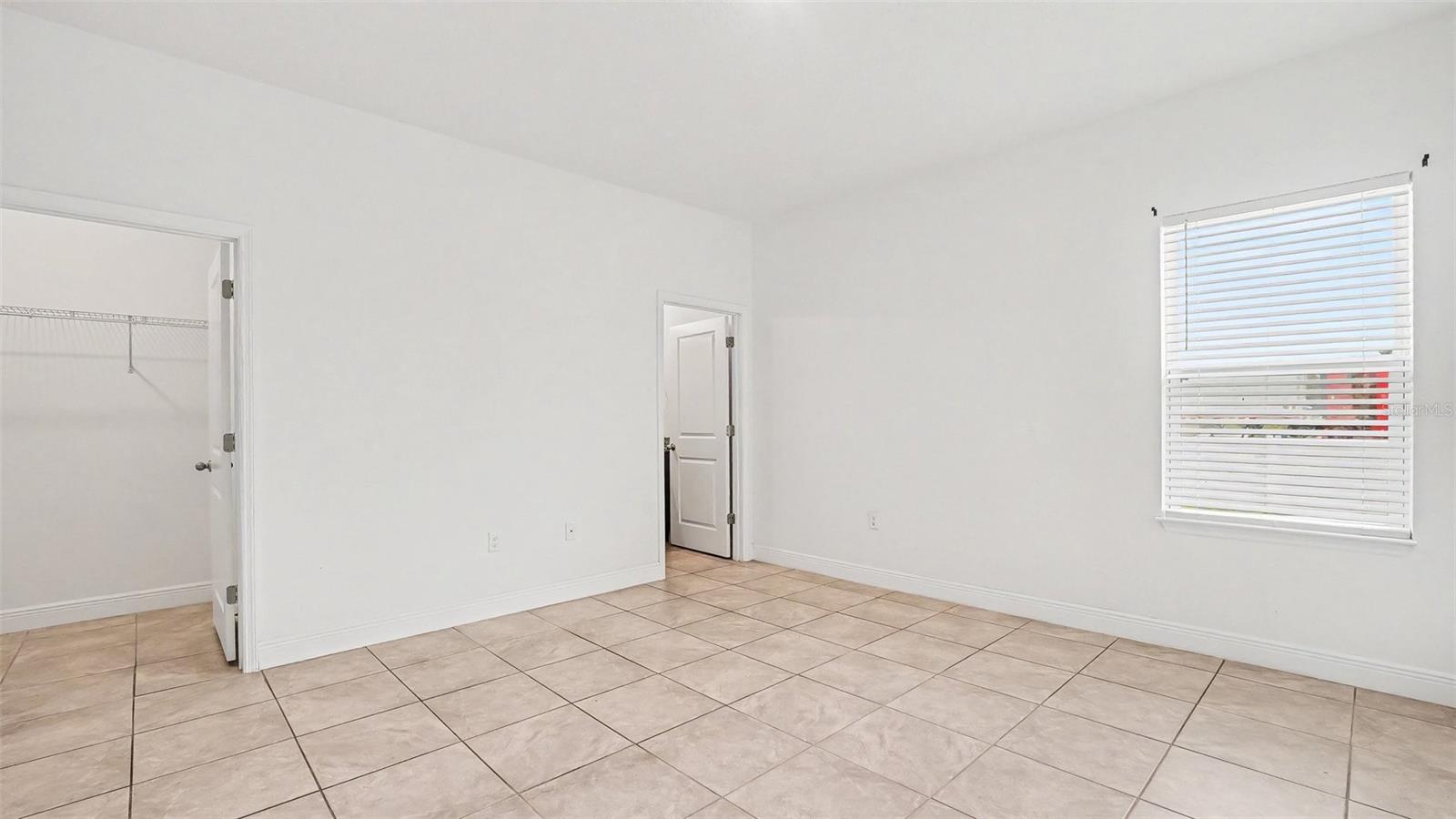 MARION OAKS UN 01 - Residential