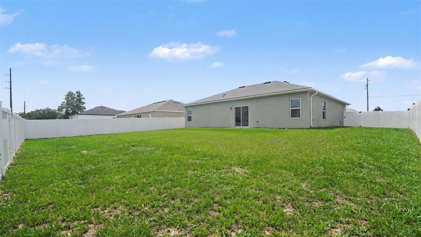 MARION OAKS UN 01 - Residential