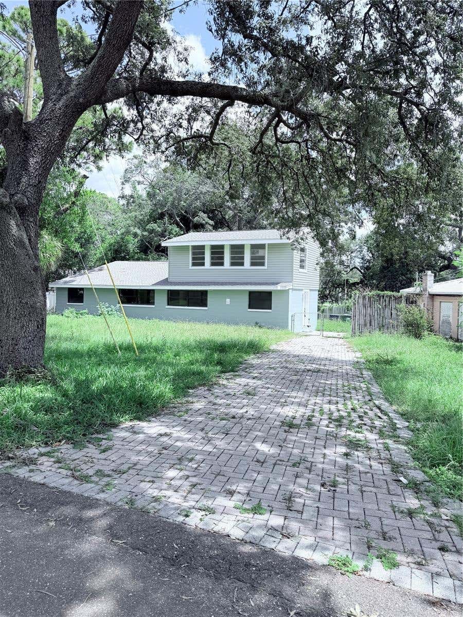 Photo of 10801 N Edison Avenue, Tampa, FL 33612 (MLS # TB8538210)