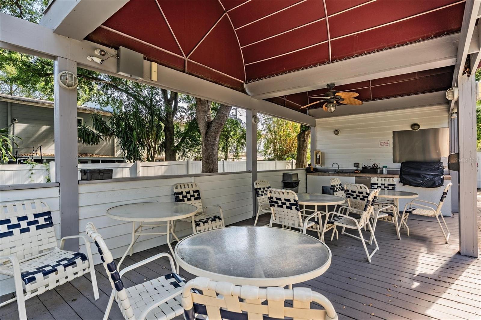 THE PARKLAND A CONDO - Residential