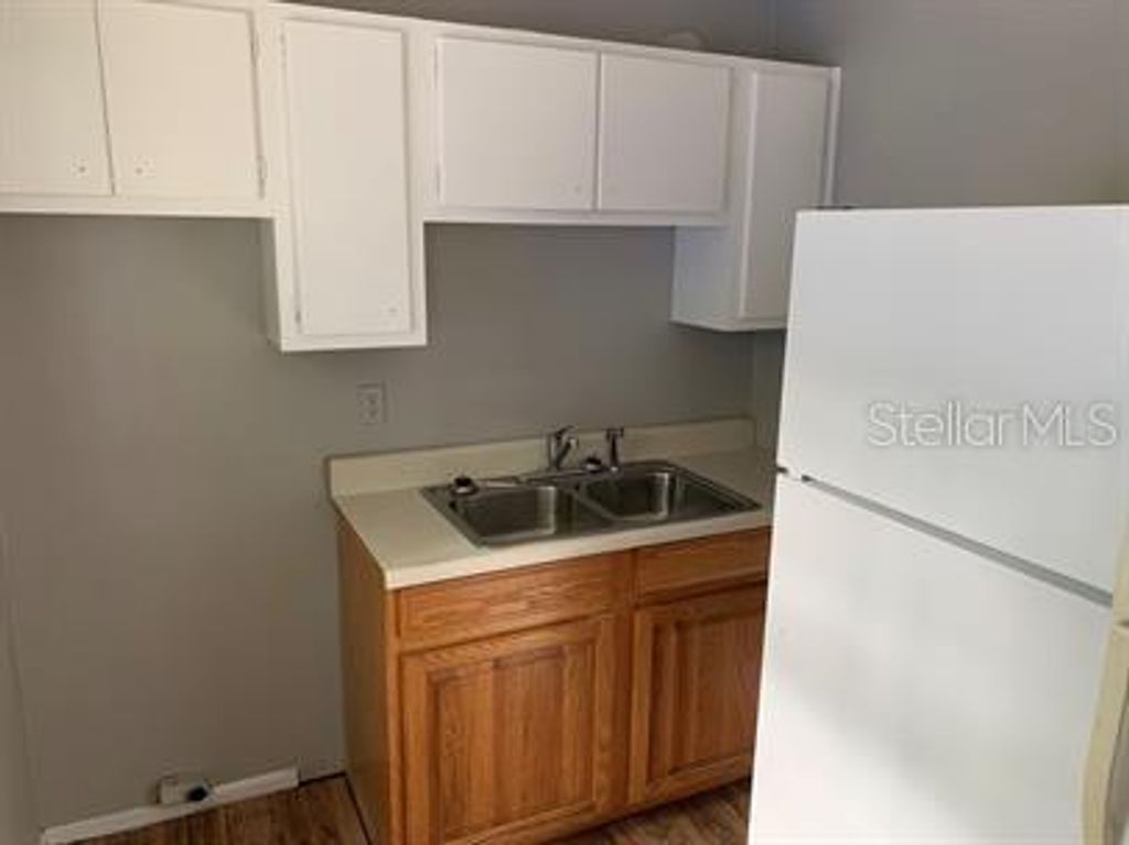 Photo of 1508 W Main Street #2, Leesburg, FL 34748 (MLS # O6403228)