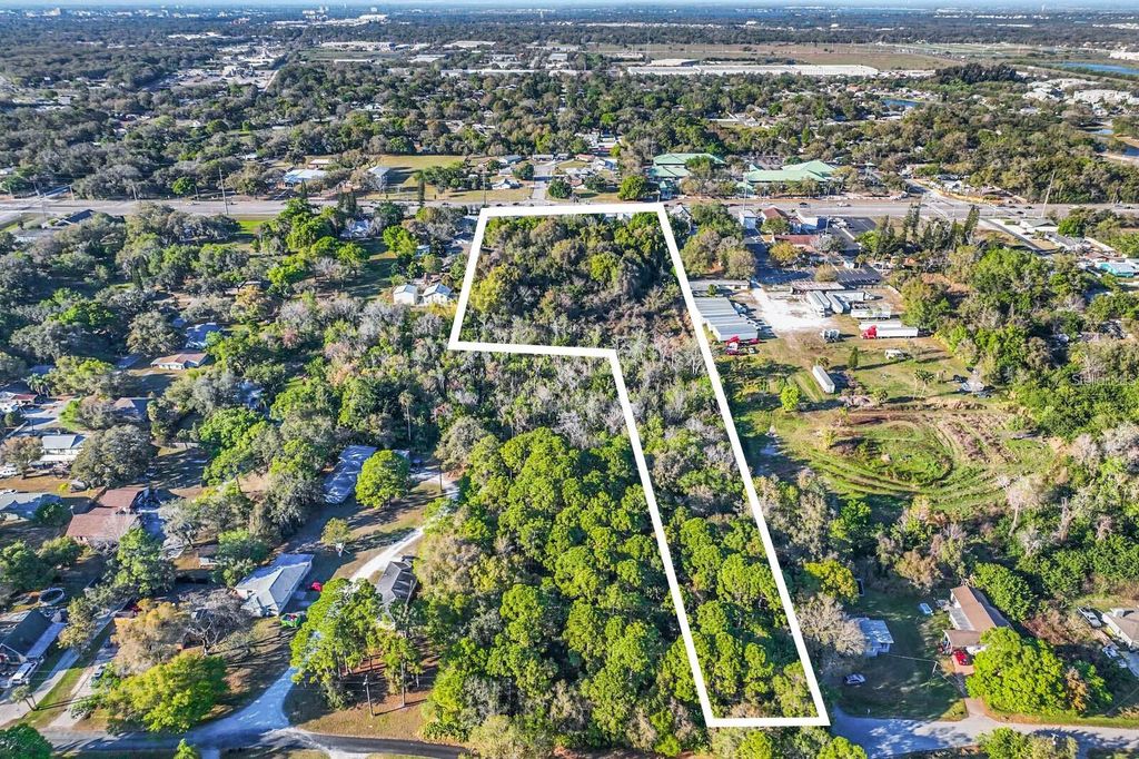 Photo of 2008 53rd Avenue E, Bradenton, FL 34203 (MLS # A4685981)