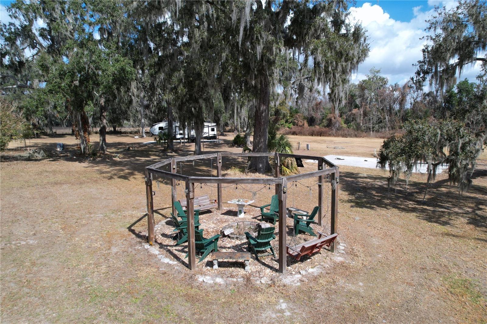 LONESOME AREA - Residential