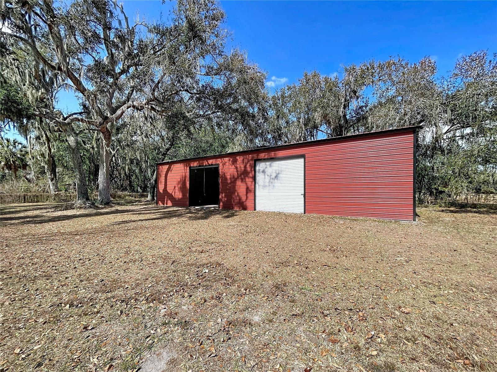 LONESOME AREA - Residential