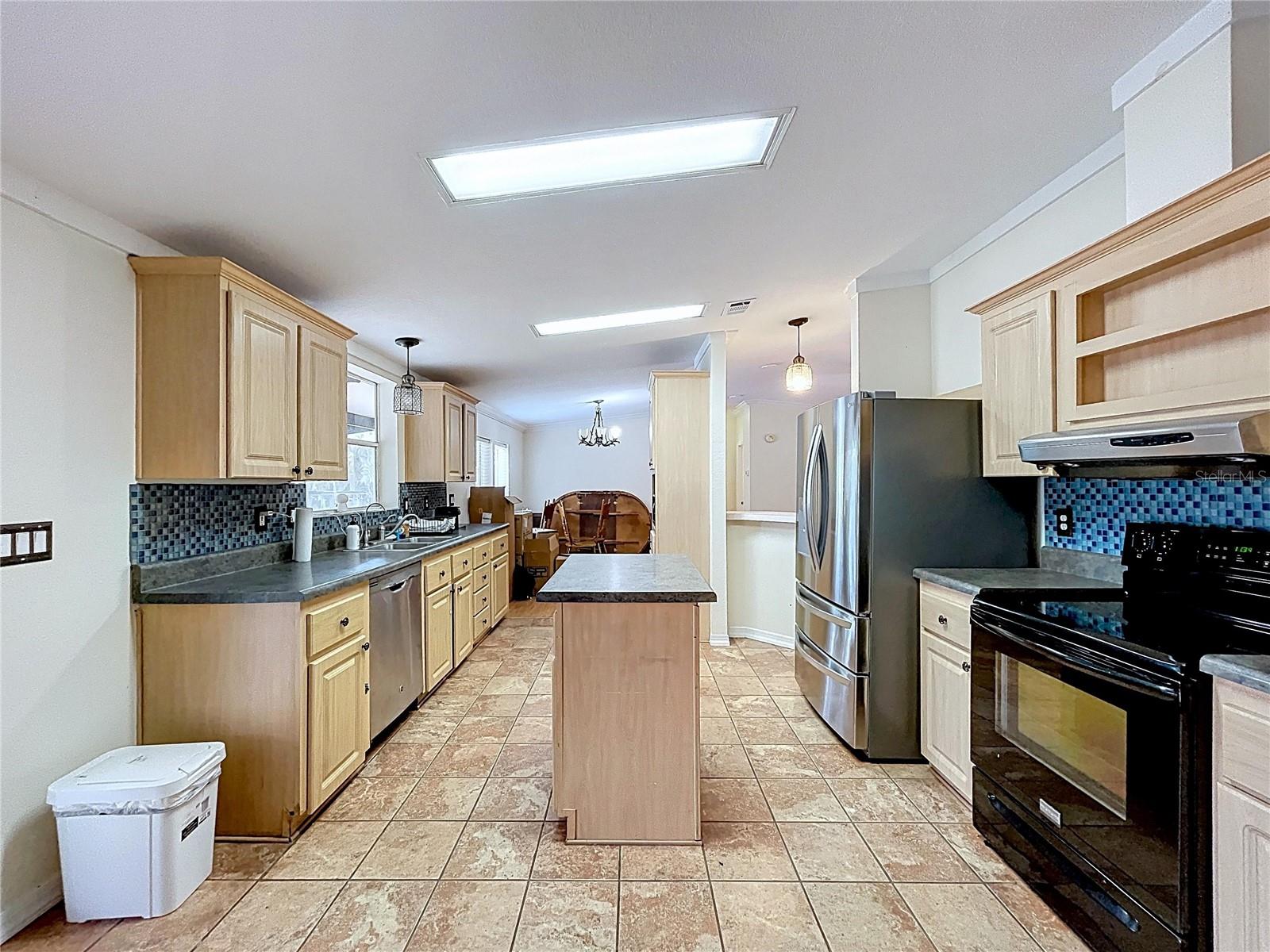 LONESOME AREA - Residential