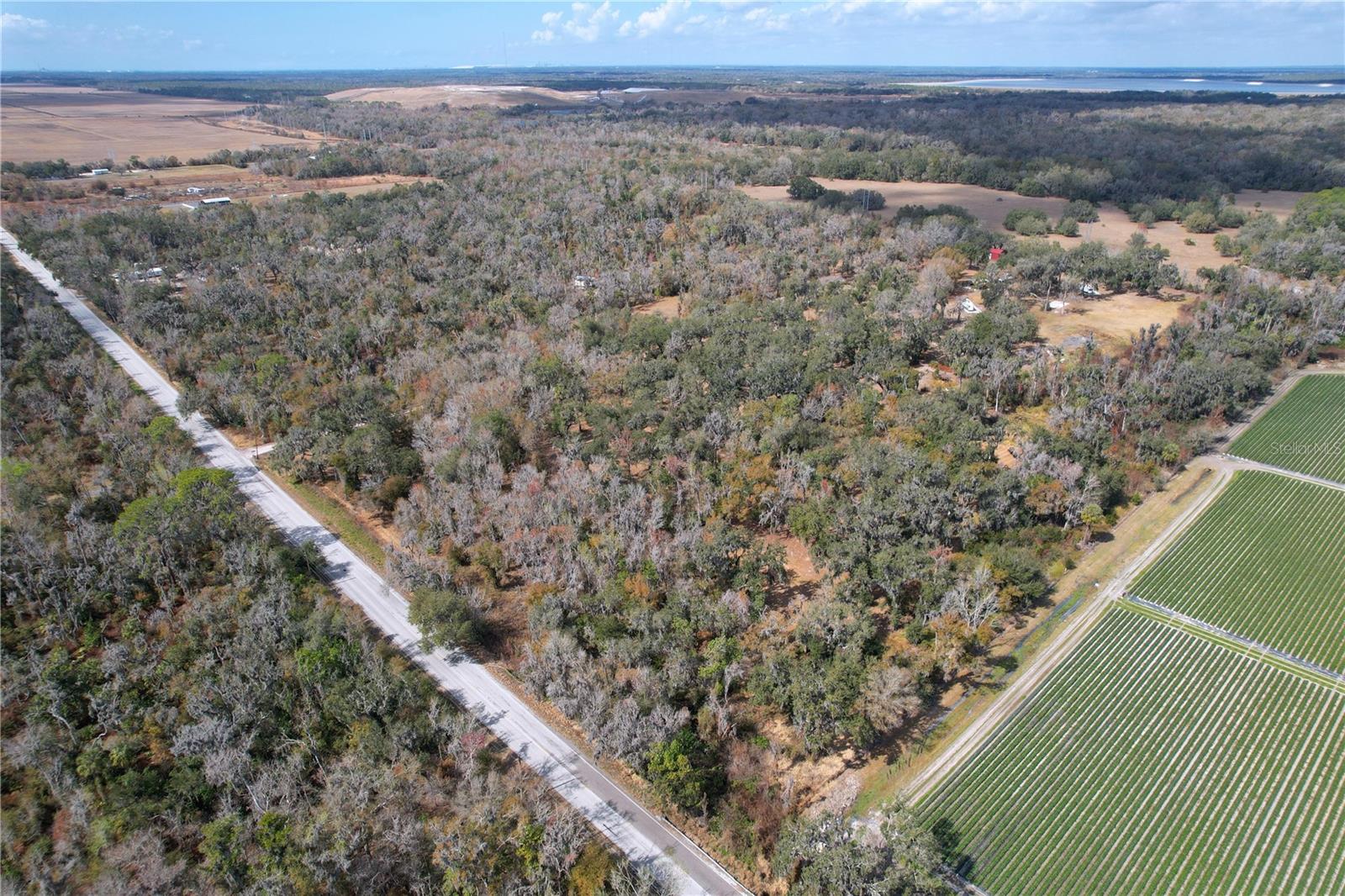 LONESOME AREA - Residential