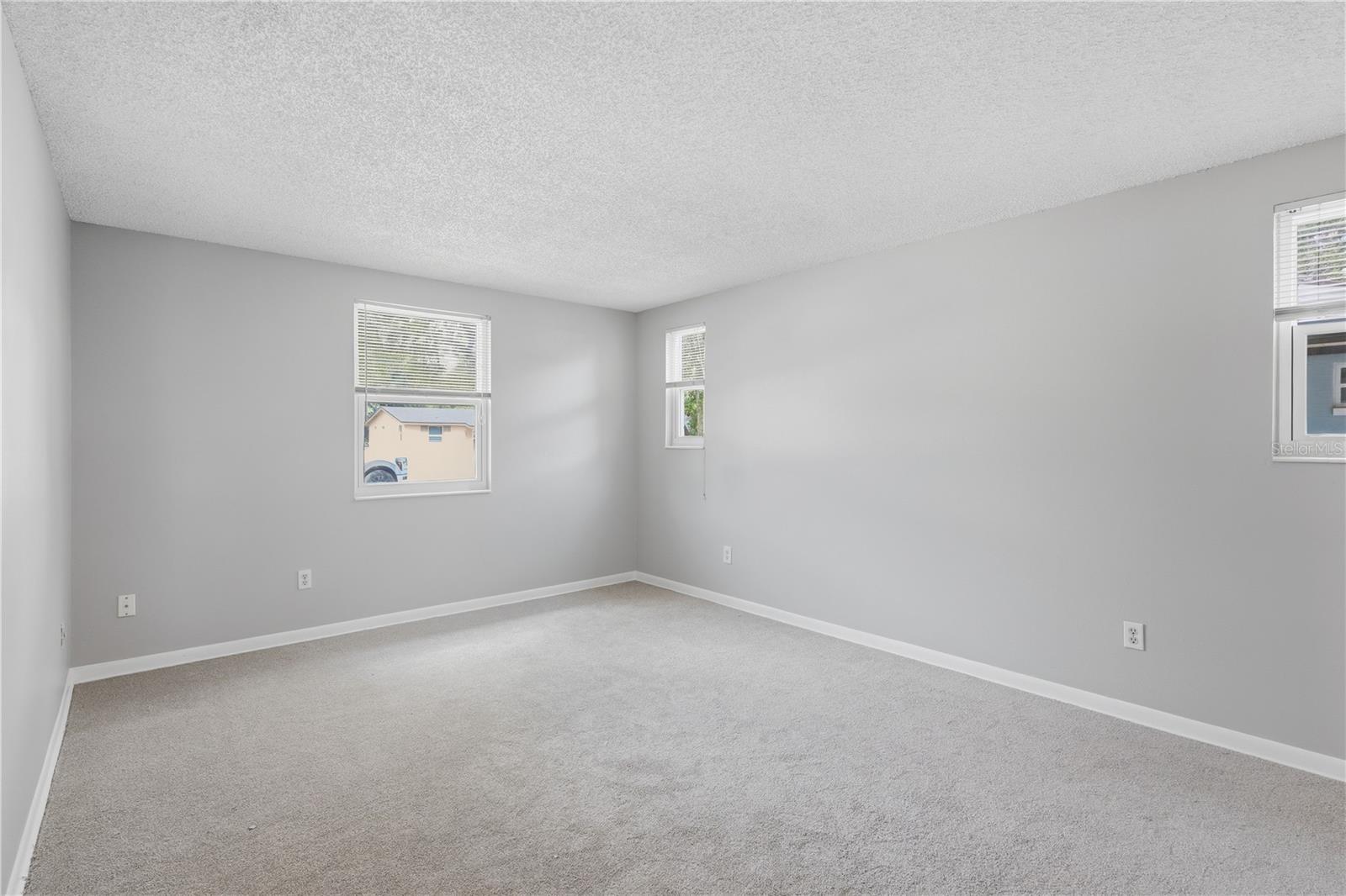 DELTONA LAKES UNIT 32 - Residential