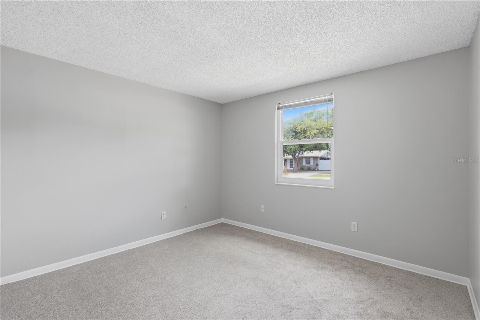 DELTONA LAKES UNIT 32 - Residential