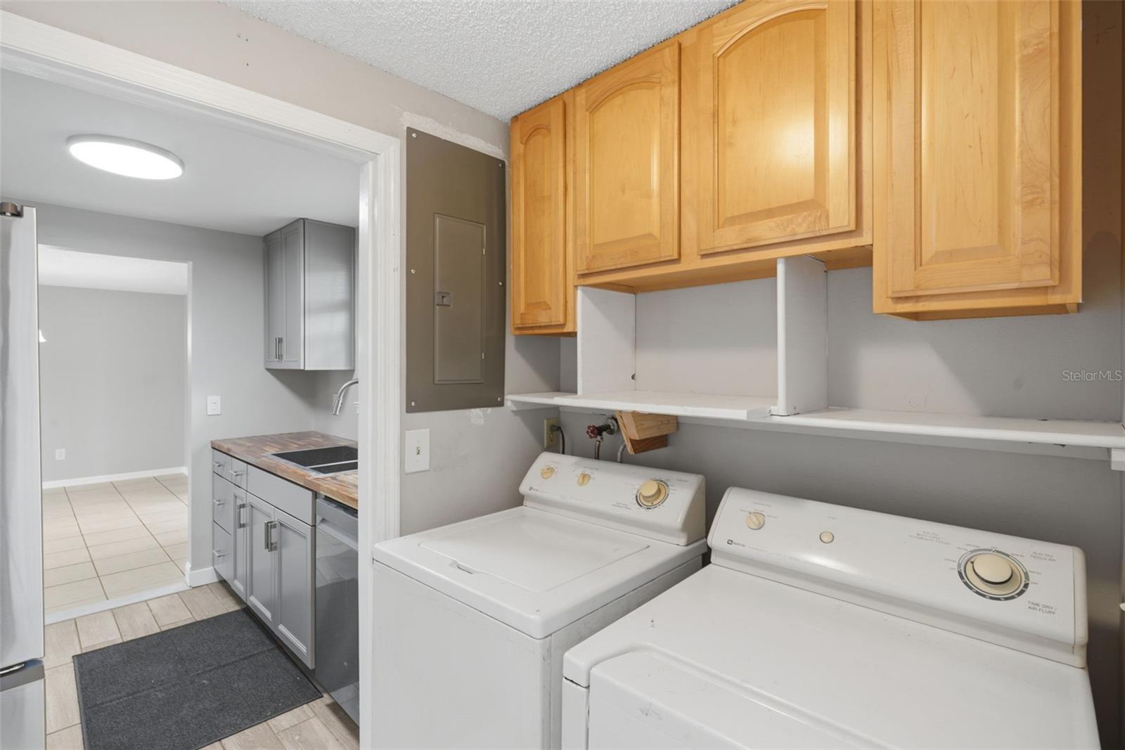 DELTONA LAKES UNIT 32 - Residential