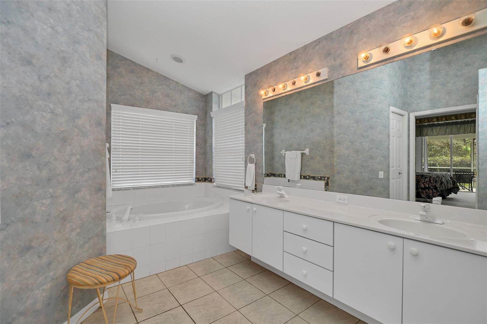 SUGARMILL WOODS CYPRESS VILLAGE - Residential