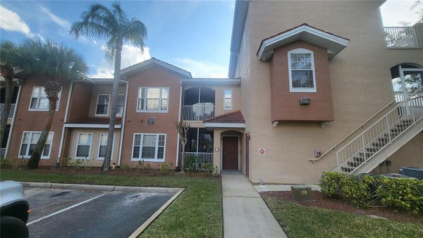 12024 VILLANOVA DR APT 103, ORLANDO, FL 32837 - Image 39a1867ffe9a52eb8ff1aa586b1be521/1370437183