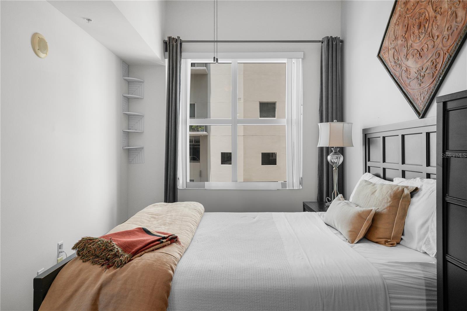 GRAND CENTRAL AT KENNEDY RESID - Residential