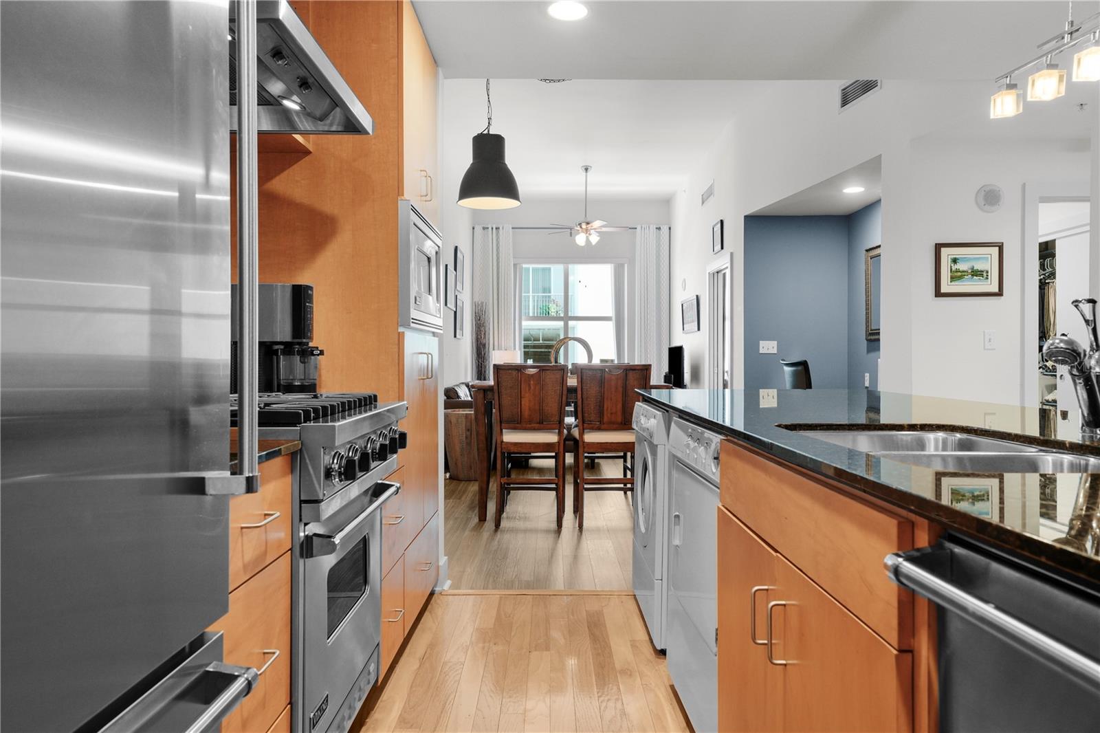 GRAND CENTRAL AT KENNEDY RESID - Residential