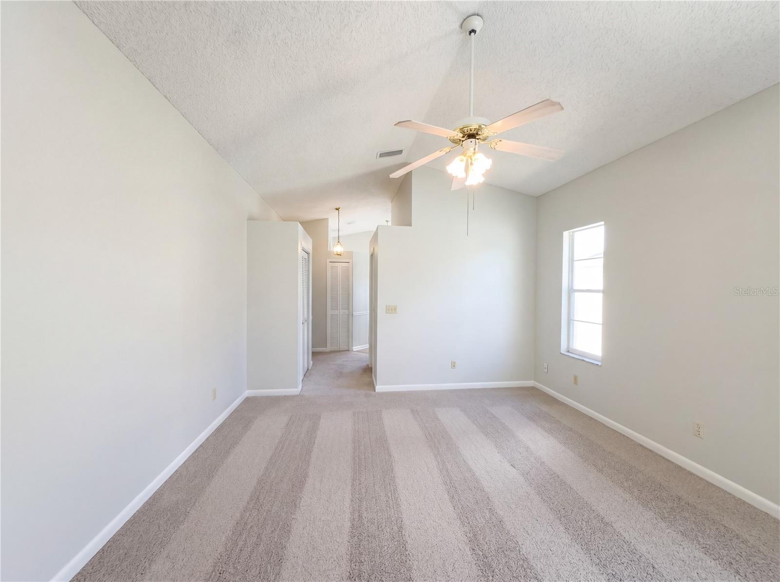 DELTONA LAKES UNIT 31 - Residential