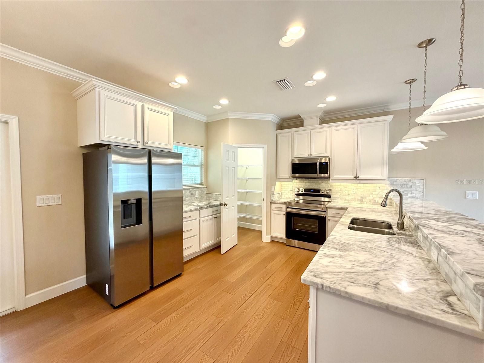 D E WHETSTONE ADDN-H SPGS - Residential