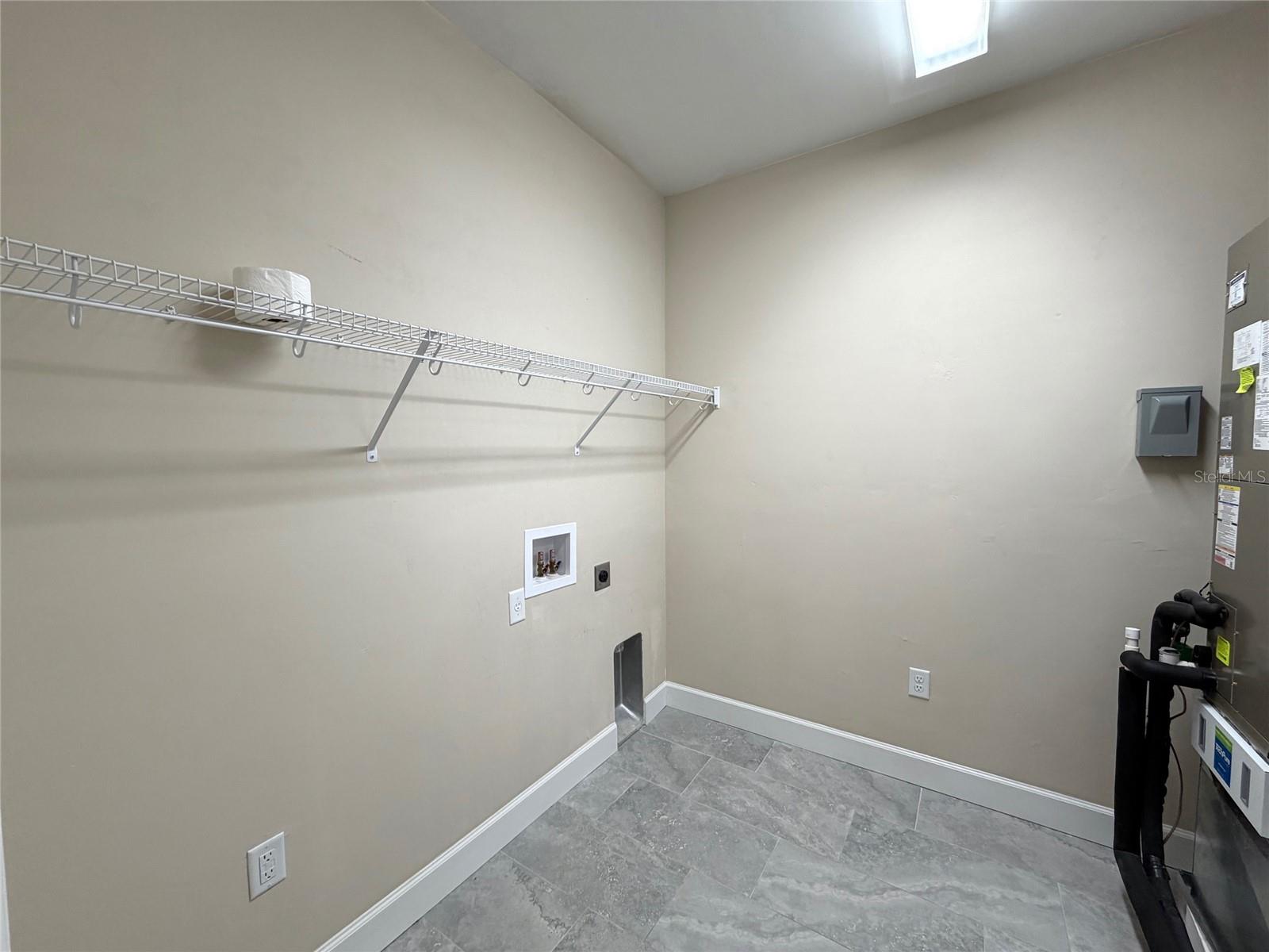 D E WHETSTONE ADDN-H SPGS - Residential