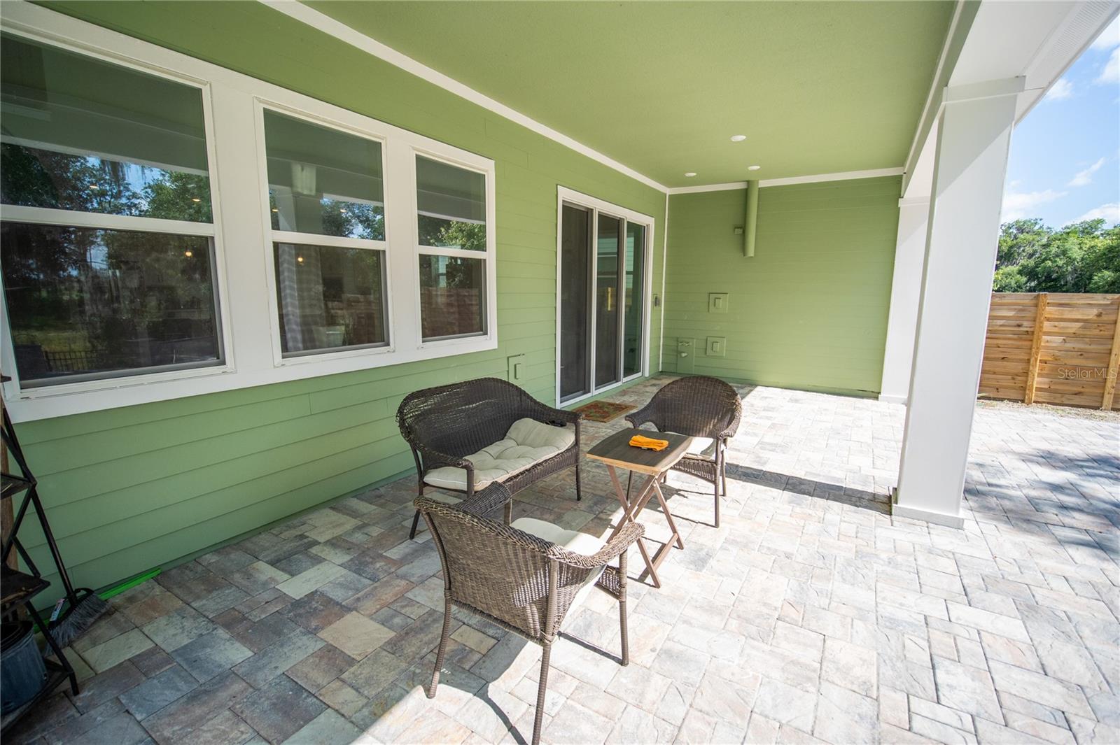WESLYN PARK - Residential