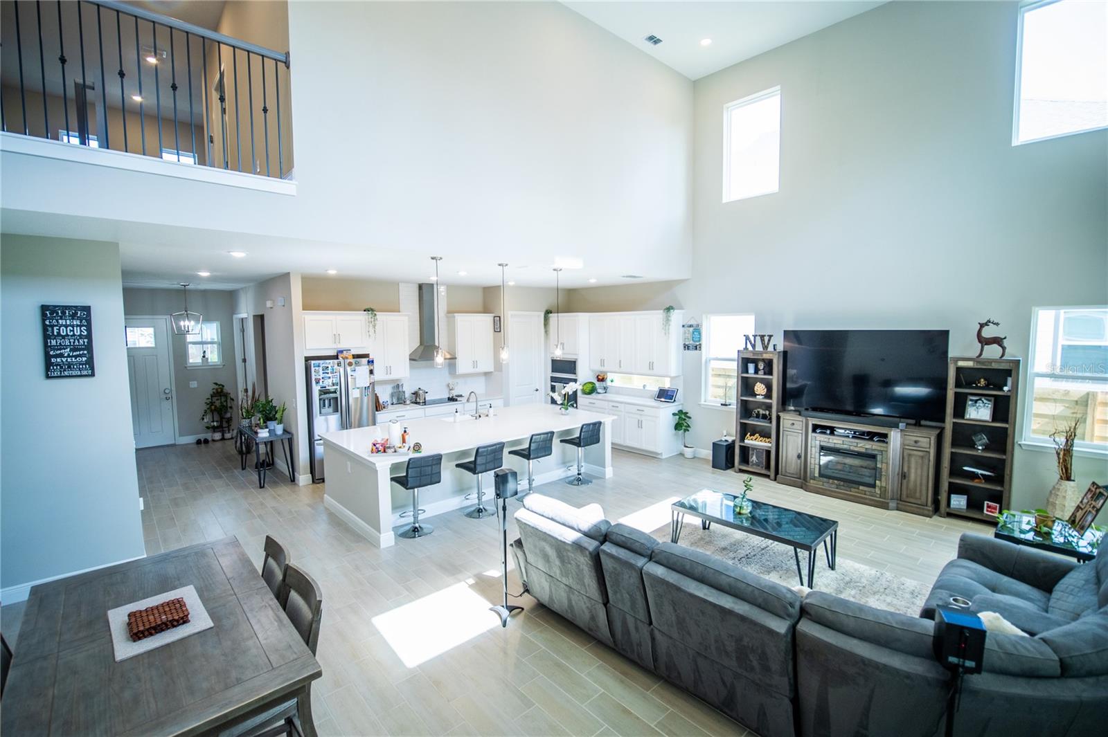 WESLYN PARK - Residential