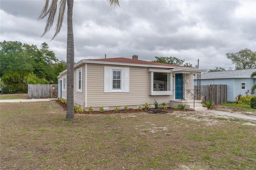 Photo of 4763 21st Avenue N, St Petersburg, FL 33713 (MLS # TB8494406)