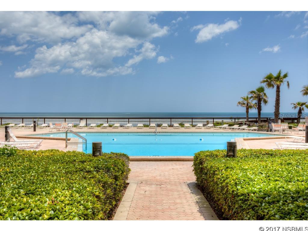 Sunrise Condo - Residential