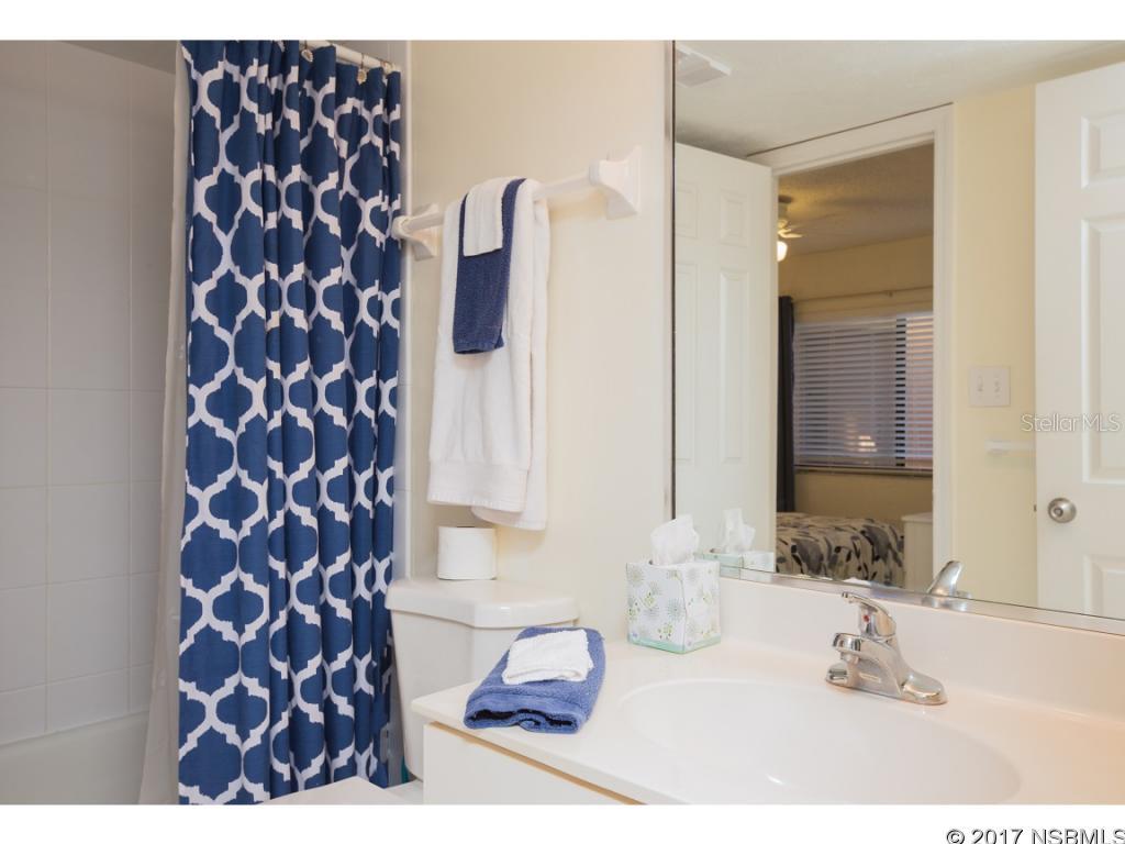 Sunrise Condo - Residential