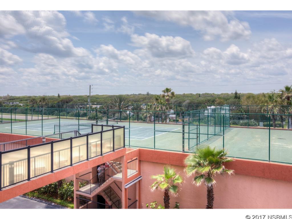 Sunrise Condo - Residential