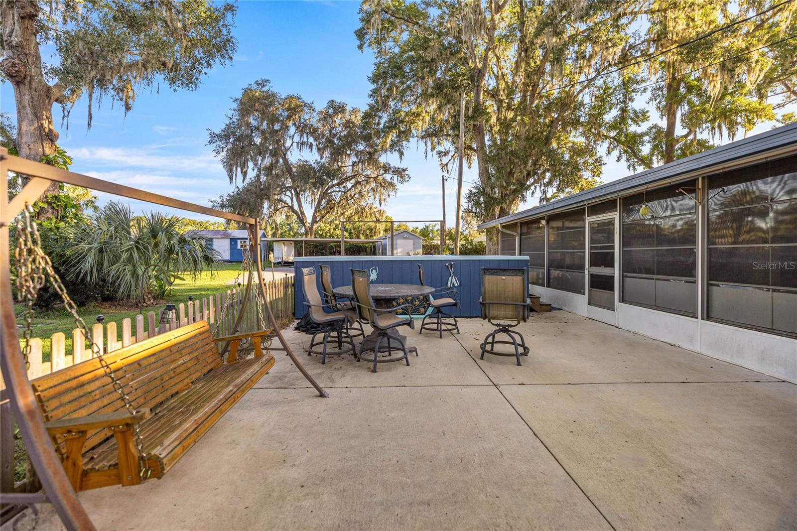 BELLEVIEW - Residential