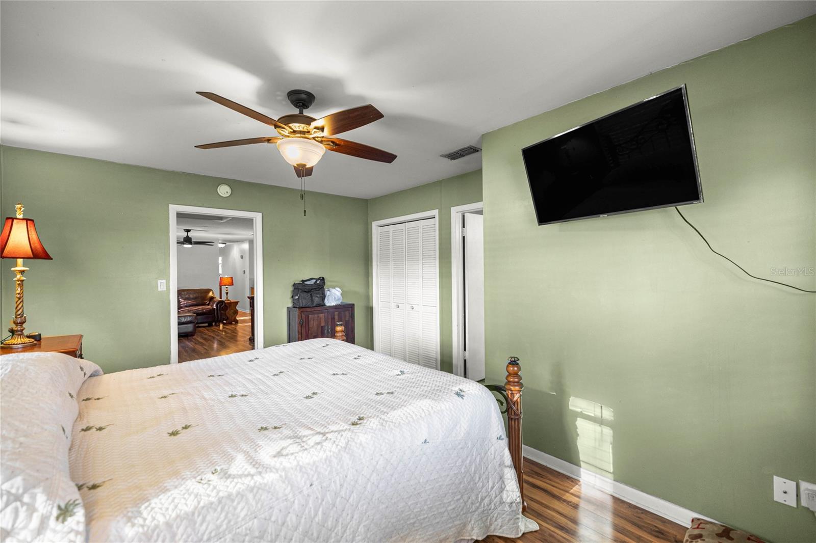 BELLEVIEW - Residential