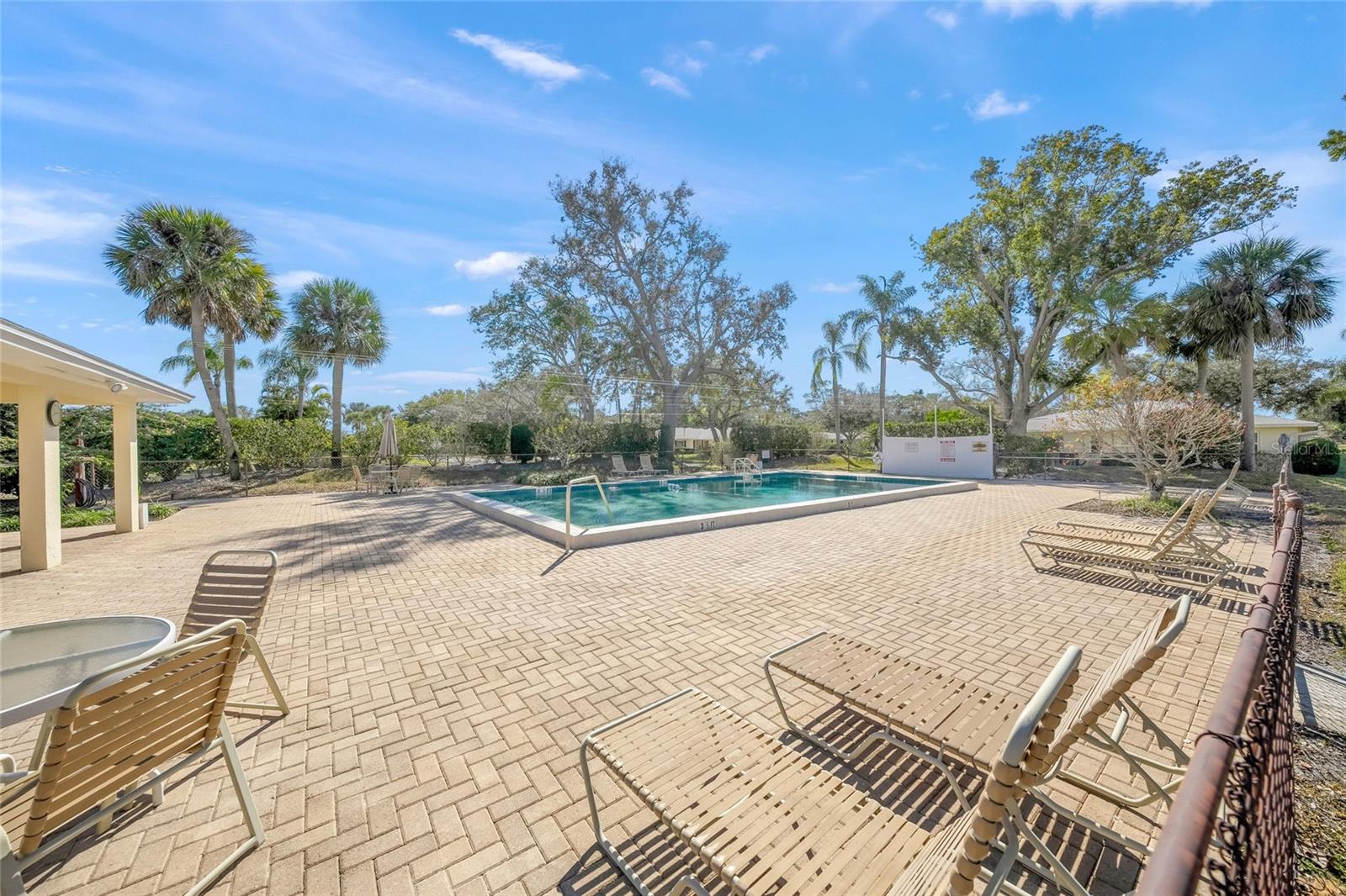 PALM-AIRE AT SARASOTA 8-A - Residential