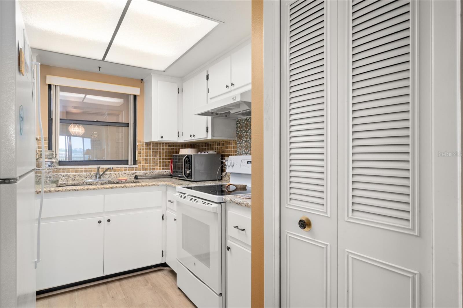 117 COUNTRY CLUB DRIVE 202